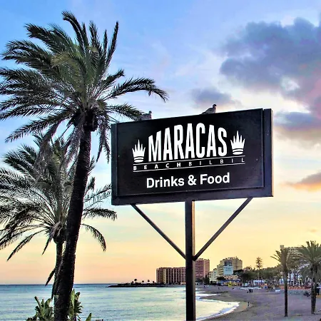 Vive Benal 814, Parque Acuático, Playa 100m